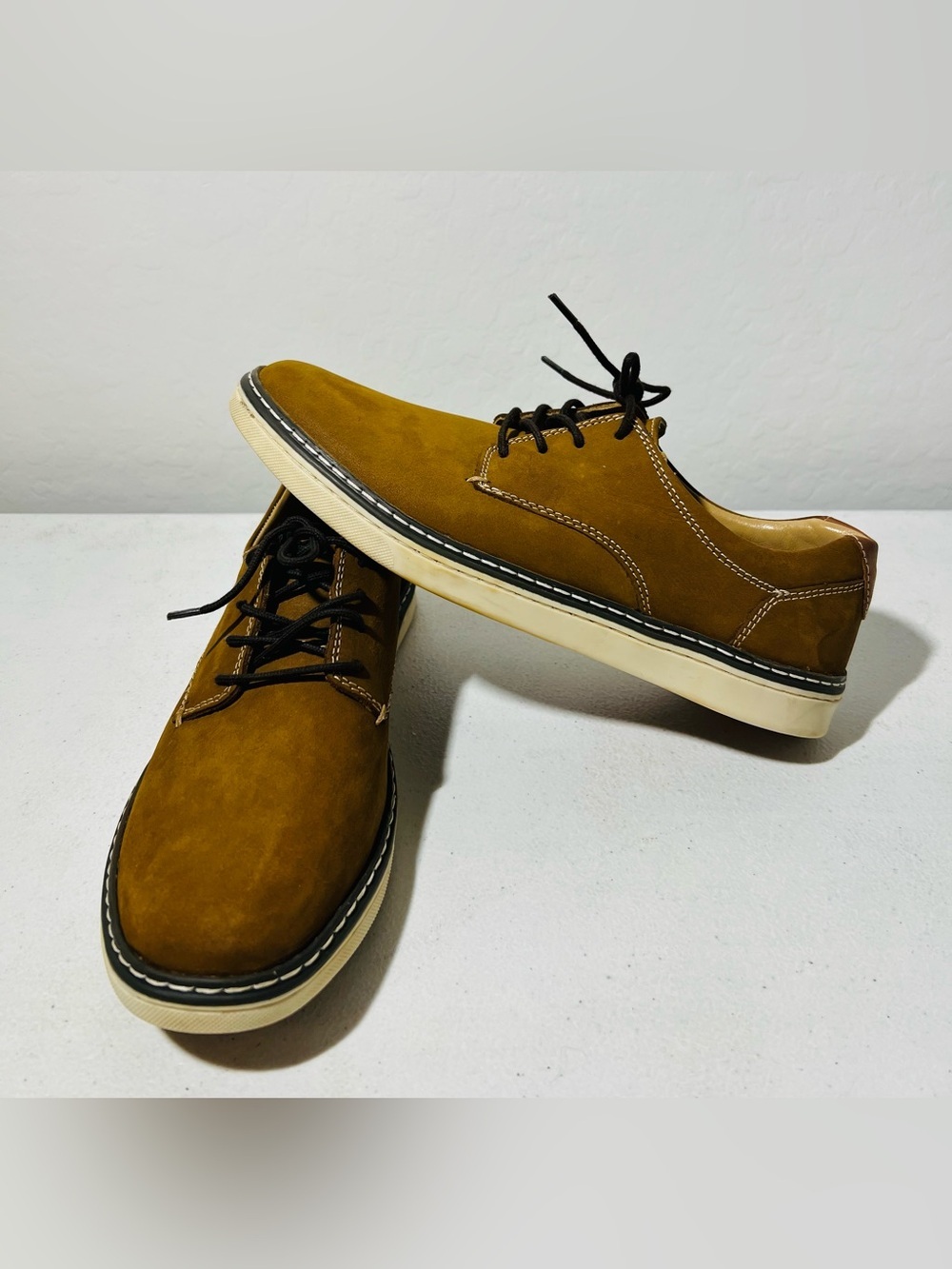 Johnston & Murphy Boys Size 6M Genuine Leather Brown Lace-Up Casual Shoes - Picture 2 of 5
